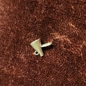Gorgeous sterling silver 📣 charm